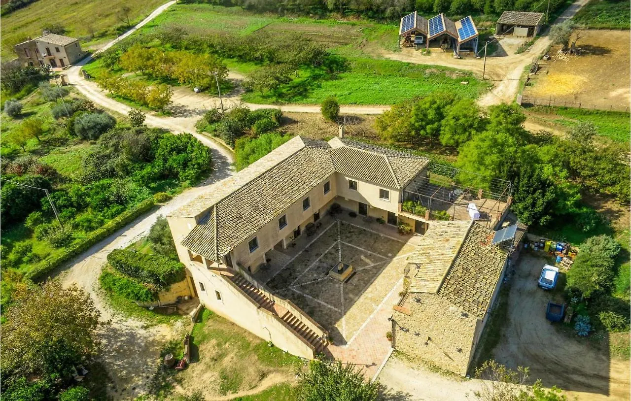 Awesome Home In Caltagirone With Kitchen Casa Franco