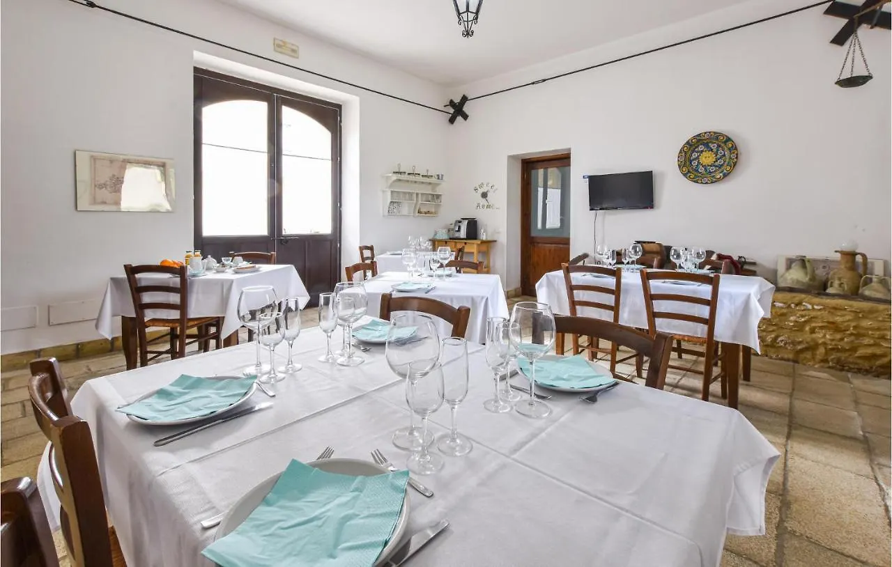Awesome Home In Caltagirone With Kitchen Casa Franco Holiday home