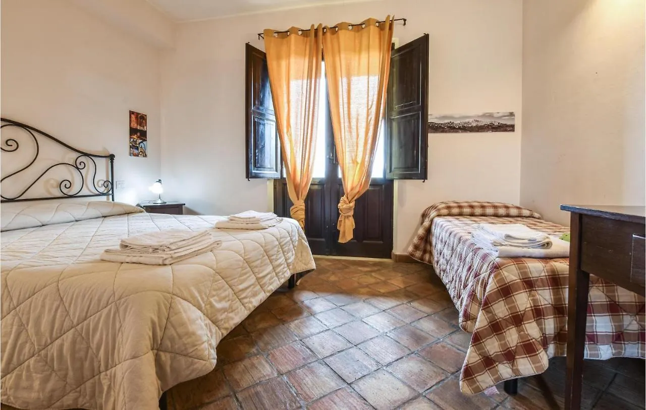 Casa de Férias Awesome Home In Caltagirone With Kitchen Vaccaro