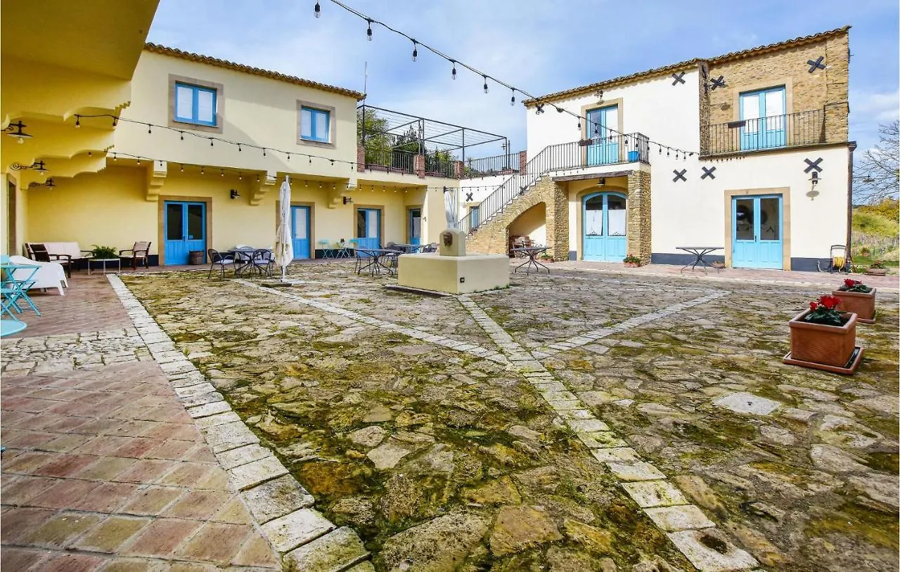 Awesome Home In Caltagirone With Kitchen Casa Franco Italy